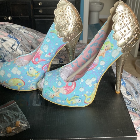 Rare Iron Fist Lollipop Lorelei Peeptoe Platform Heels - Picture 4 of 11